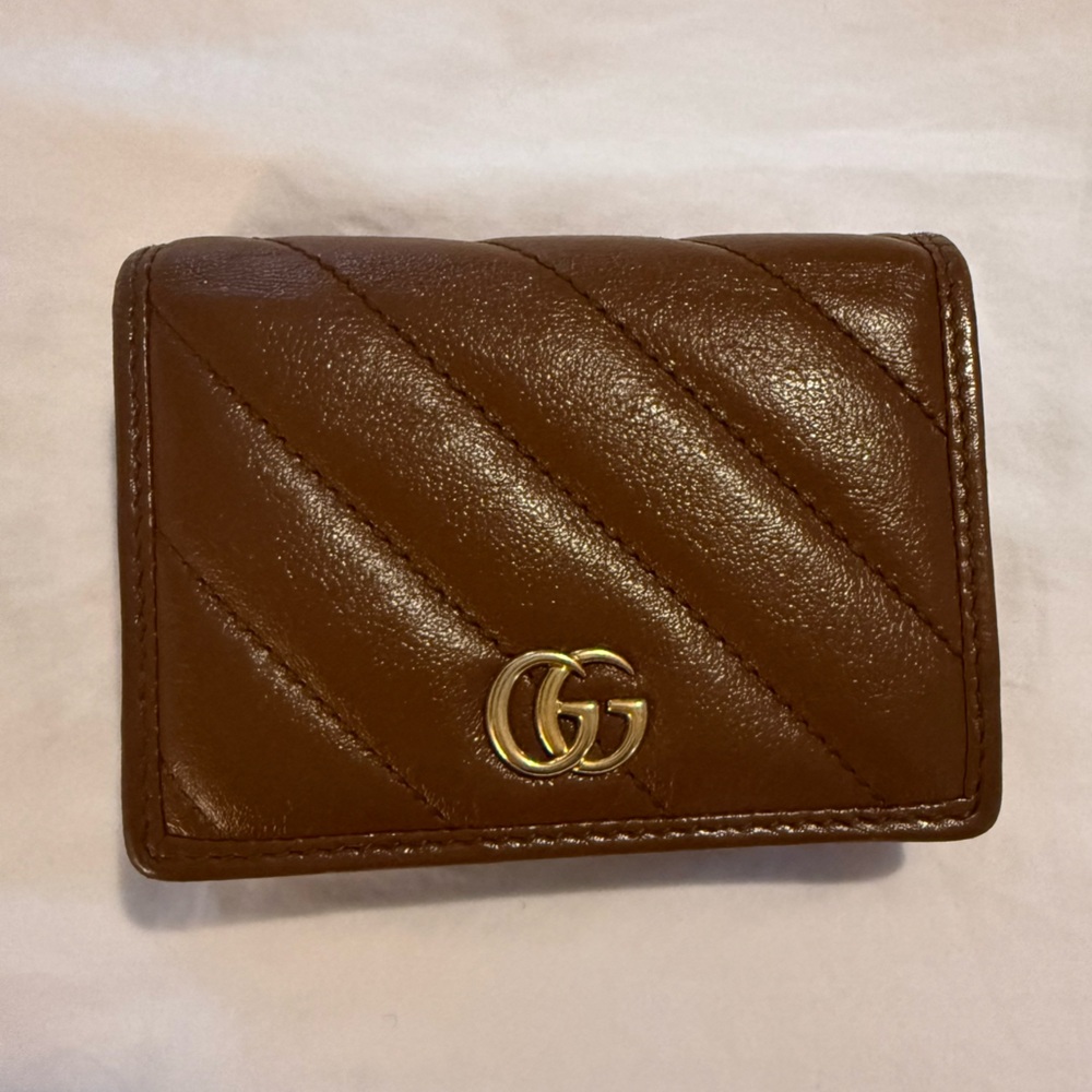 Gucci Brown Quilted Leather Wallet with Double GG EUC 0662